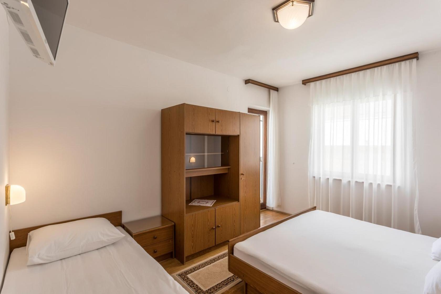 Apartments With A Parking Space Baska Voda, Makarska - 301 客房 照片
